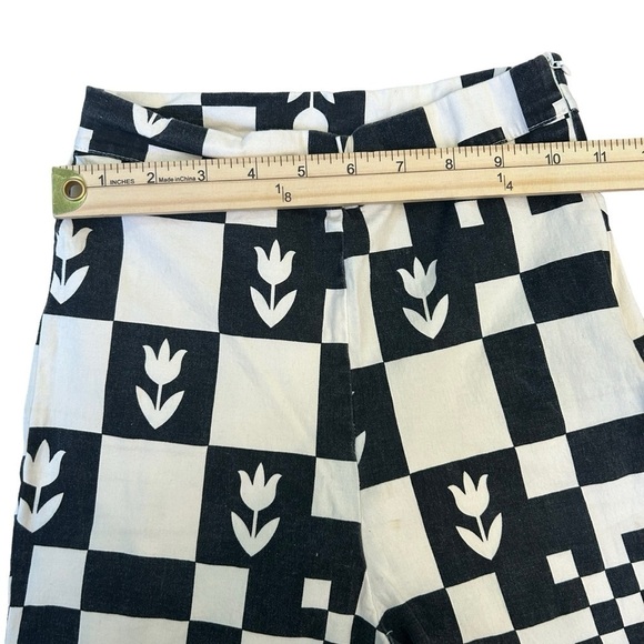 VRG GRL Hippie Festival Artsy Black and Cream Floral Pants 0 🖤 - Picture 3 of 7